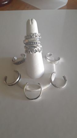 Assorted Adjustable Toe Rings