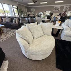 Accent Chair Oversized 