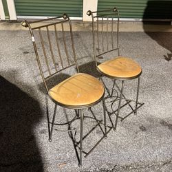 Set of 2 Metal Bar Stools