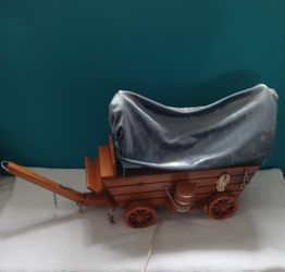 Vintage Model Wooden Handmade Covered Wagon Lamp