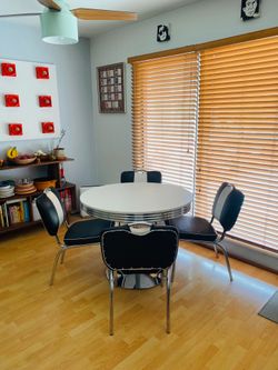 Retro Dining Set
