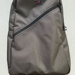 Tom Bihn Daylight Backpack And Accessories 
