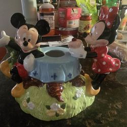Disney Mickey Minnie Mouse “Having A Picnic” Ceramic Teapot (Incomplete)