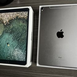 iPad Pro 10.5” 64GB WiFi + Cellular Unlocked 