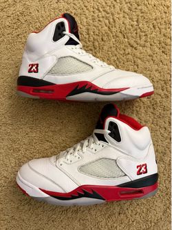 Size 10.5 (Pre owned, no box, no lace locks) - 2025 Air Jordan 5 fire red black tongue