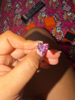 Moissanite pink heart silver ring