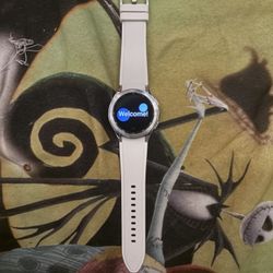 Samsung Galaxy Watch 4