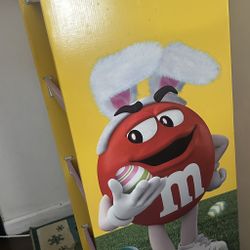 M&m Display