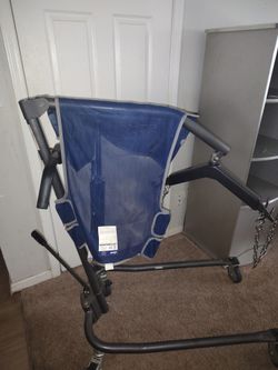 Drive manual hydraulic patient lift