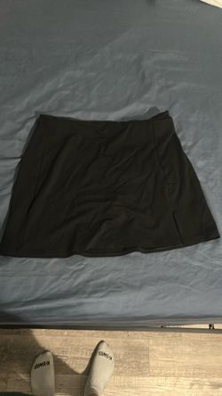 black mini skirt