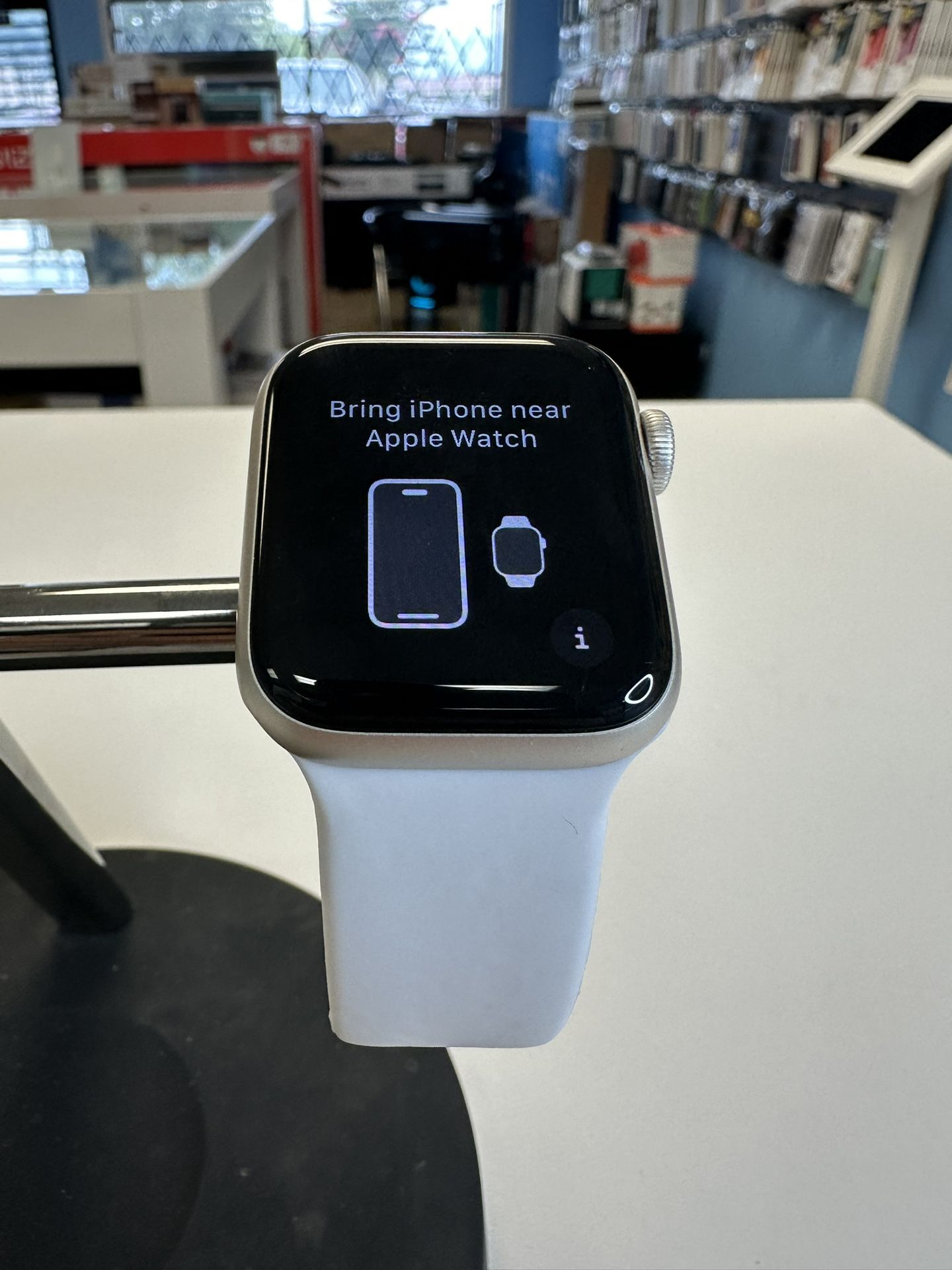 Apple Watch SE 2 40MM Silver Cellular Unlocked