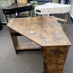 New Assembled Corner Desk, 90 Degrees Triangle Computer Desk for Small Space, Bedroom Makeup Vanity Desk with Storage Shelves & CPU Stand, Space Savin