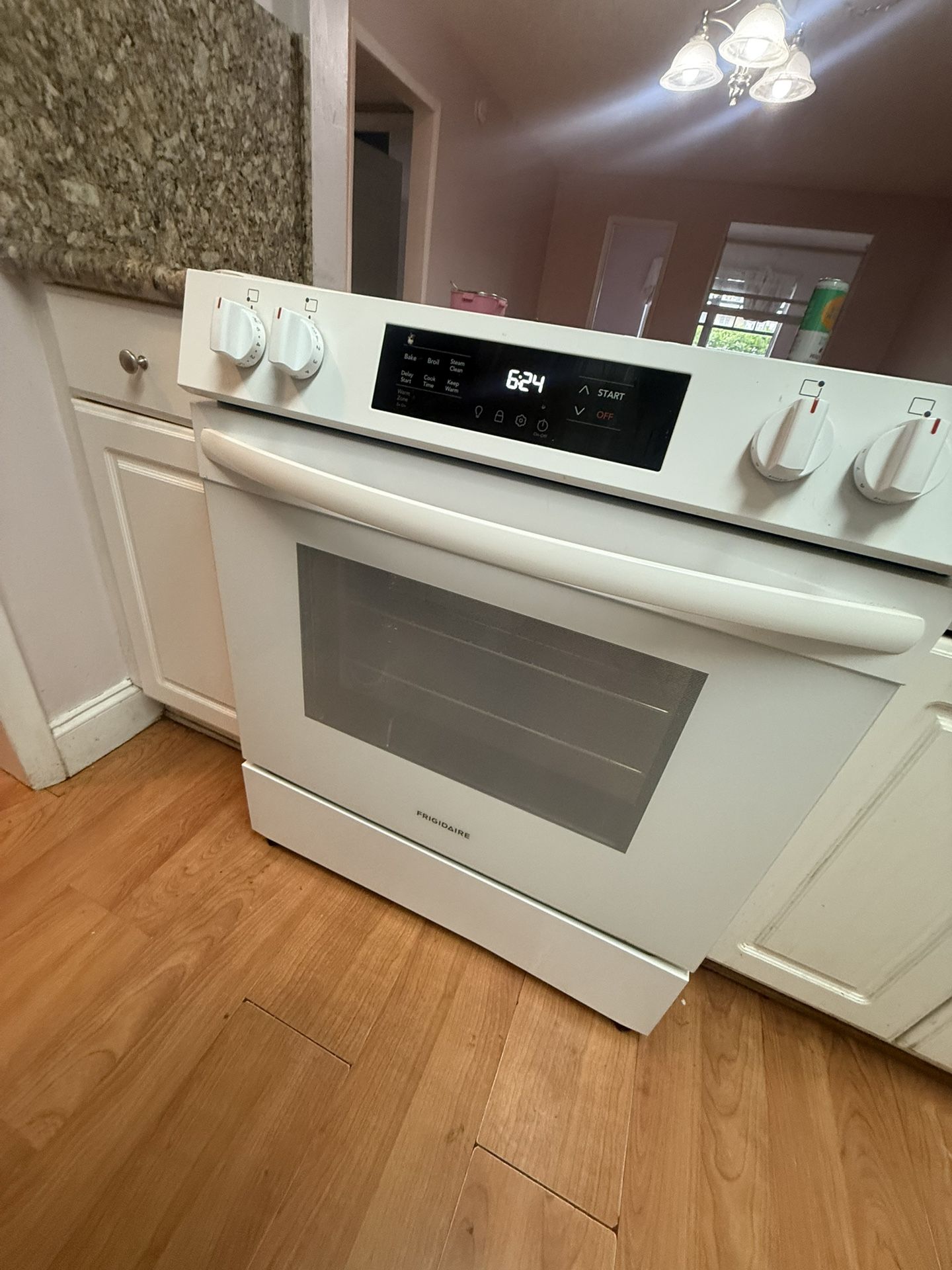 Frigidaire Stove