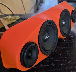 Speaker rack