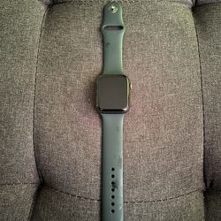 Apple Watch SE 44mm