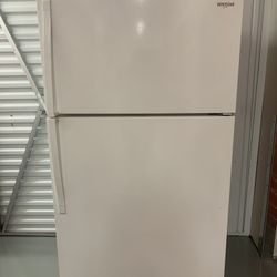 Last One In Stock! Whirlpool 20.5-cu ft Top-Freezer Refrigerator