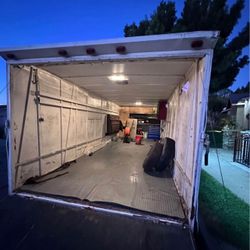 24 Foot Trailer - Toy hauler 