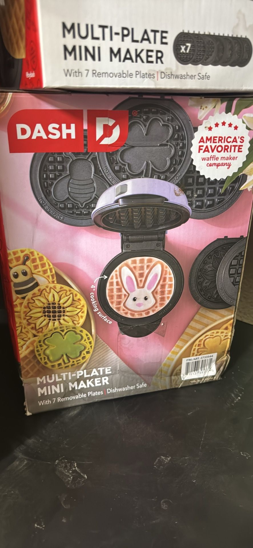 Waffle Maker With 7 Plates New