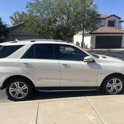 2012 Mercedes-Benz ML-Class