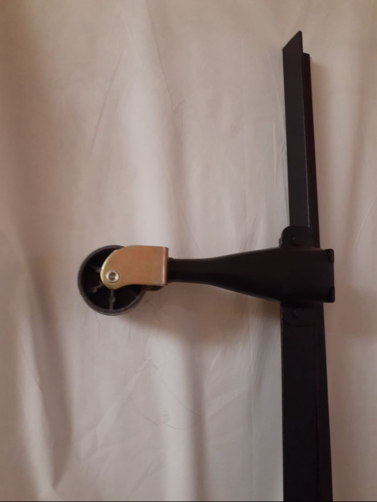 Full or Twin Metal Bed Frame 