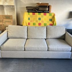 Crate & Barrel - Three 3 Cushion Sofa Couch 