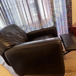 Real Genuine leather Recliner Reclining Armchair 