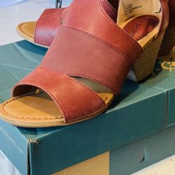 Shoes b.o.c. by Born SUNRAY Red Leather Zipper Heeled Peep Toe Sandals Womens Size 9