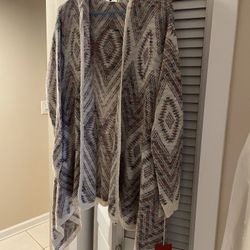 Women’s Cardigan Open -NEW Size Small