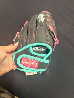 Youth Softball Glove