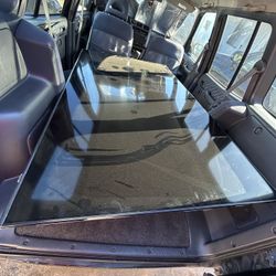 Samsung 75in QLED 4K 2024 Smart tv