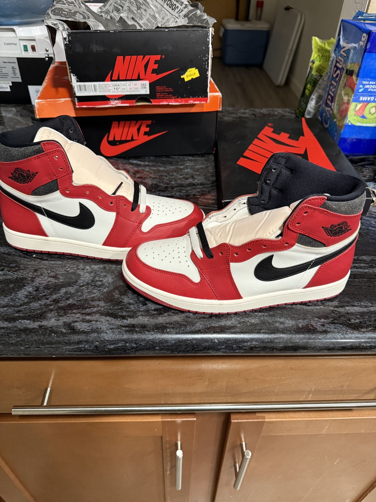 Jordan 1 Retro high  Lost and Found