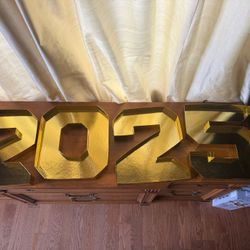 Graduation Trays 2025