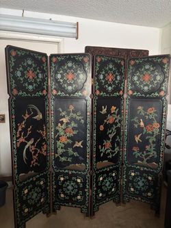 Vintage Chinese Mother of Pearl Coromandel Lacquered Screen Room Divider