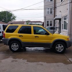 2002 Ford Escape