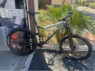 Giant Stance Mtn Bike XL