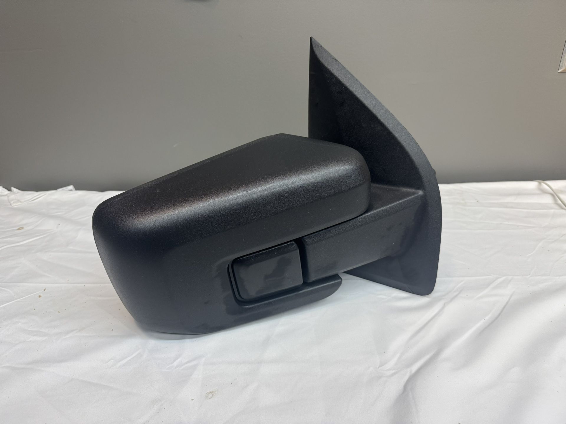 2021-23 Ford F-150 passenger mirror