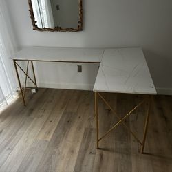 Desk With Faux Marble Top