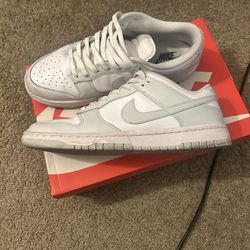 White nike dunk