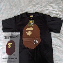 A Bathing Ape Black Logo Size Medium 
