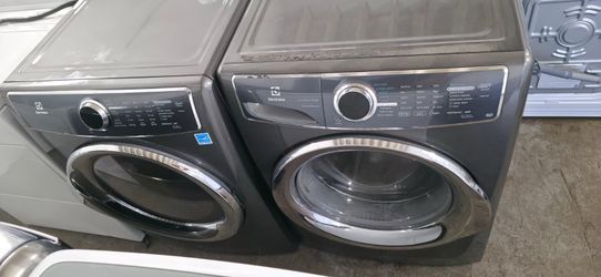 Like-New Front Load set(Black) - Mint Condition!