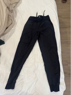 Lululemon joggers