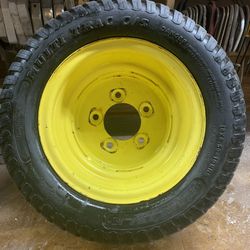 John Deere Tire/ Wheel