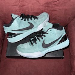 Kobe 4 Protro Girl Dad Size 10