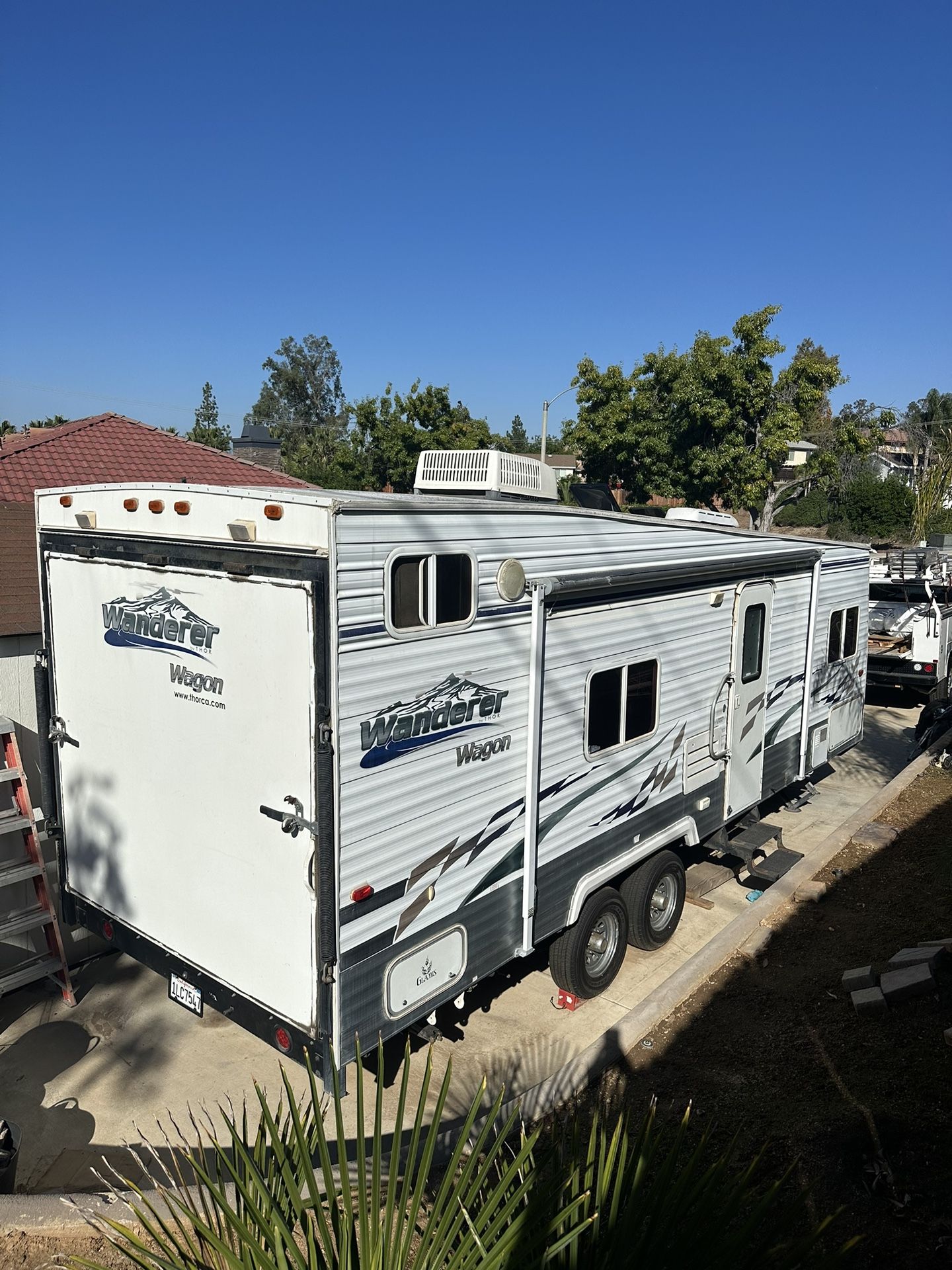 2005 Thor Wanderer Wagon 25 Ft. Toy Hauler