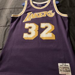Magic Johnson Mitchell & Ness Jersey 