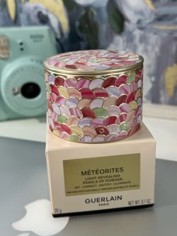 Guerlain Météorites Light-Revealing Pearls of Powder