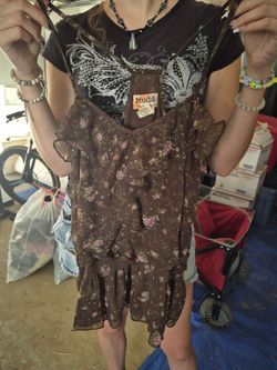 Floral brown blouse