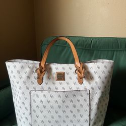 Dooney & Bourke Tammy Tote In Signature Logo From The Blakely Collection Sold At Dillards For $338