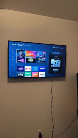 43” ONN Roku Smart TV Flat Screen