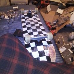 Skateboard 7.5 in Wide Used Full Set Up